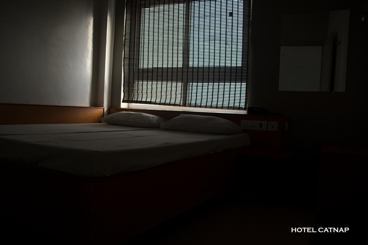 Hotel Catnap Mettuppālaiyam Eksteriør billede